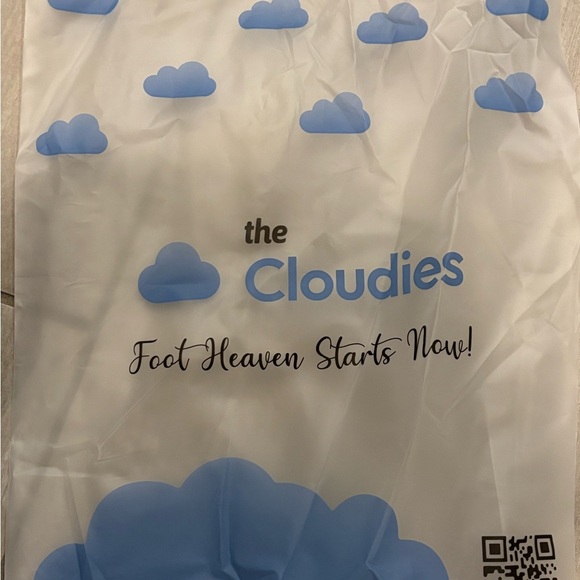 Women's Vibrant Blue Slide Slippers - Picture 5 of 5